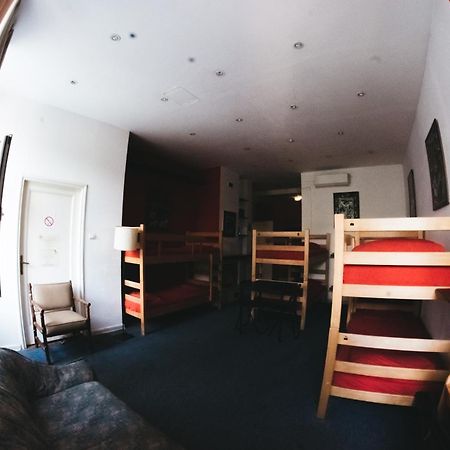 Sun Hostel Белград Екстериор снимка