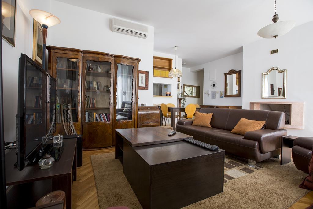 Sun Hostel Белград Стая снимка