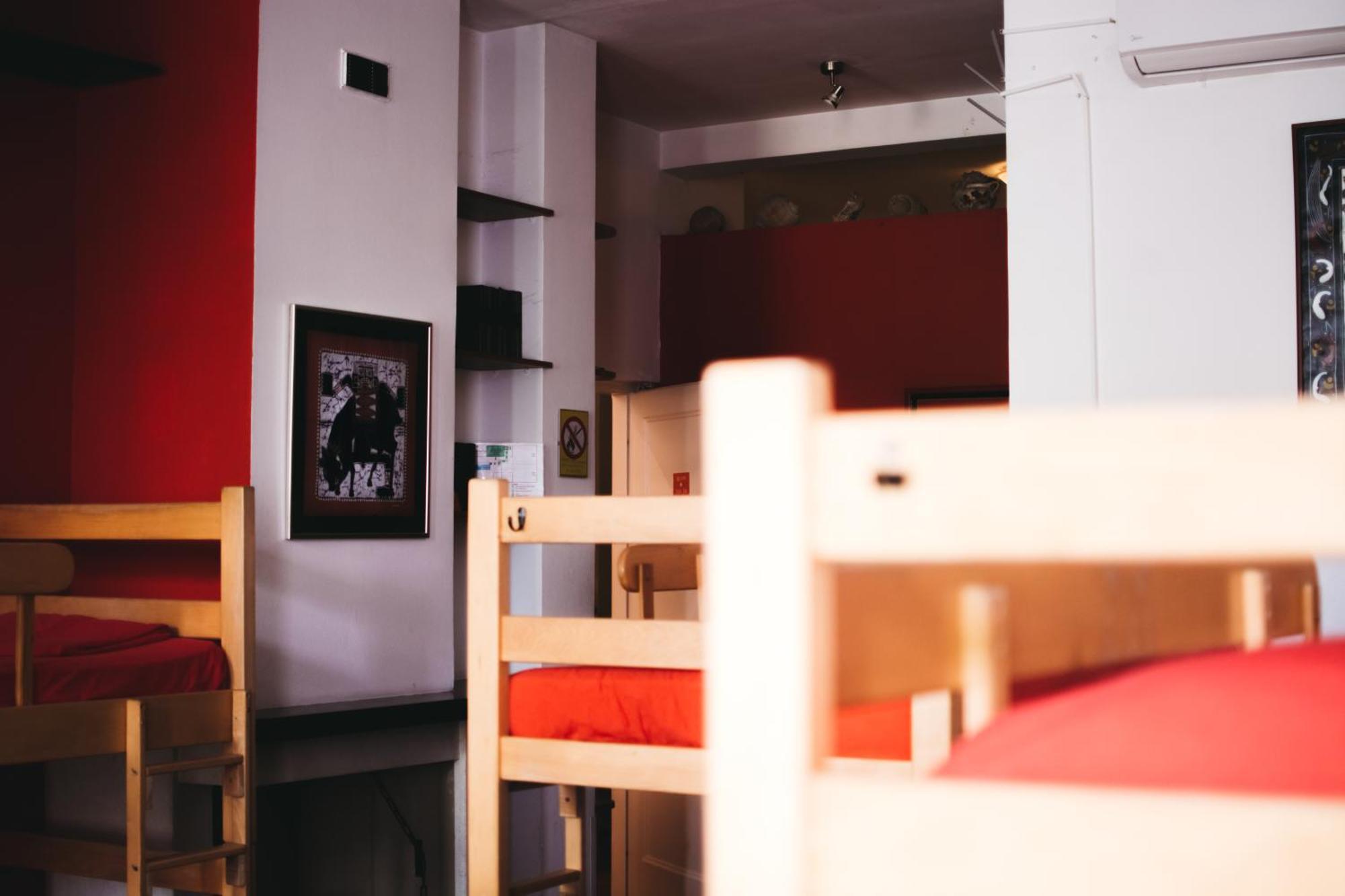 Sun Hostel Белград Екстериор снимка