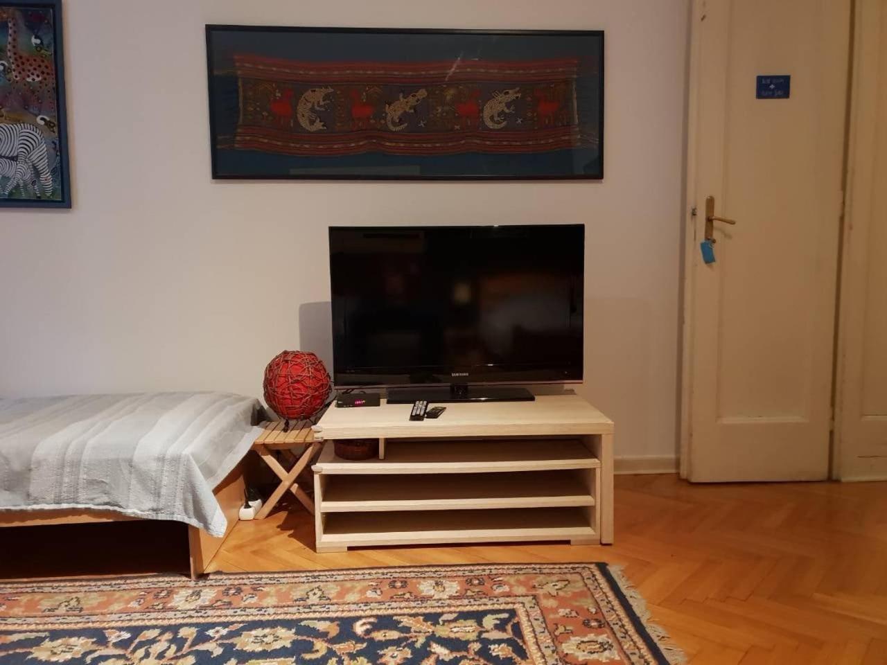 Sun Hostel Белград Екстериор снимка
